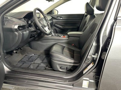 2022 Nissan Altima 2.5 SR Midnight Edition Package