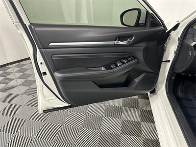 2021 Nissan Altima 2.5 SV Premium Package