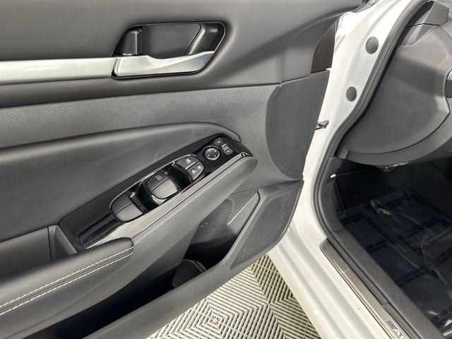 2024 Nissan Altima 2.5 SL