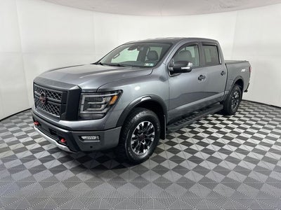 2023 Nissan Titan PRO-4X Convenience Package