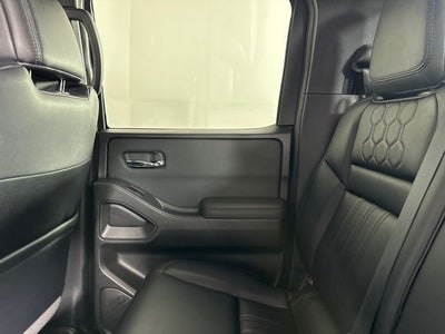 2022 Nissan Frontier PRO-4X Premium Package