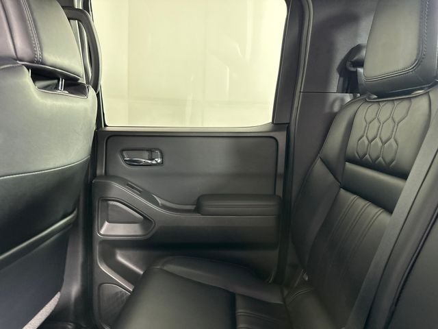 2022 Nissan Frontier PRO-4X Premium Package