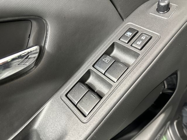 2022 Nissan Frontier PRO-4X Premium Package