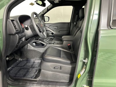 2022 Nissan Frontier PRO-4X Premium Package