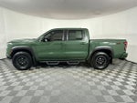 2022 Nissan Frontier PRO-4X Premium Package