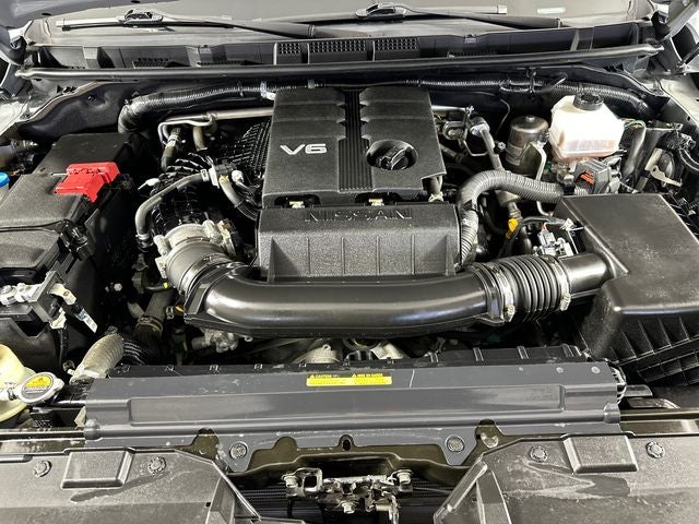2023 Nissan Frontier PRO-4X Convenience & Technology Package