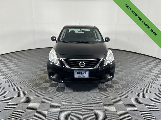 2013 Nissan Versa 1.6 SV