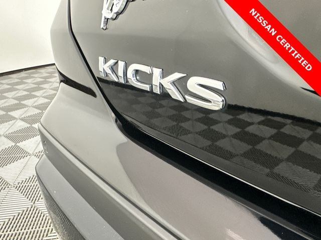 2023 Nissan Kicks SV