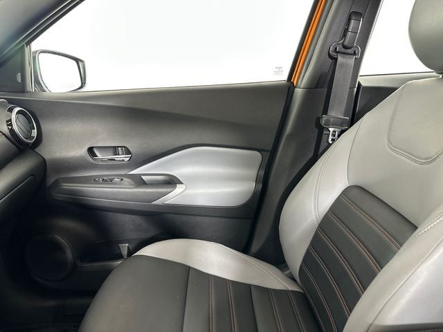 2023 Nissan Kicks SR Premium Package