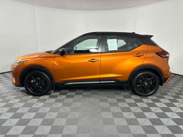 2023 Nissan Kicks SR Premium Package