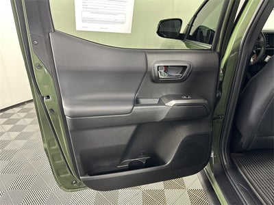 2022 Toyota Tacoma TRD Off-Road V6