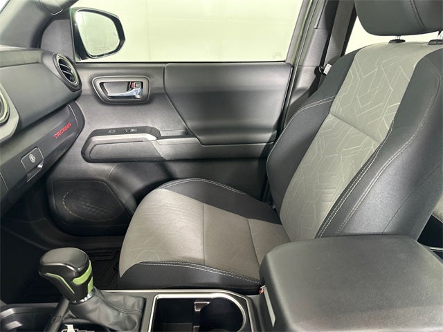 2022 Toyota Tacoma TRD Off-Road V6