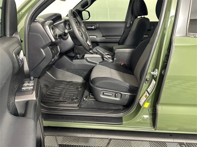 2022 Toyota Tacoma TRD Off-Road V6