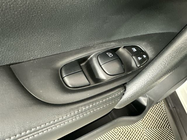 2019 Nissan Rogue SV Premium Package