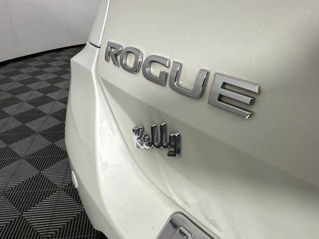 2019 Nissan Rogue SV Premium Package
