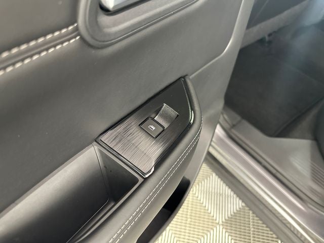 2023 Nissan Rogue SV Premium Package