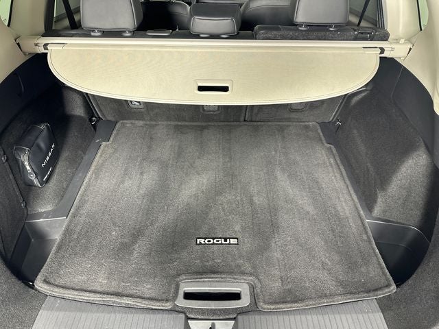 2023 Nissan Rogue SV Premium Package