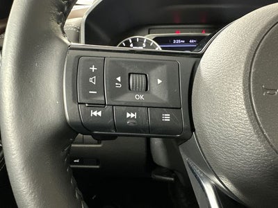 2023 Nissan Rogue SV Premium Package