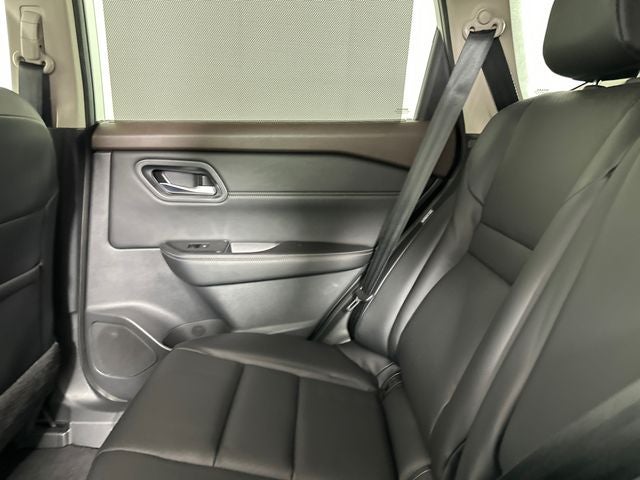 2023 Nissan Rogue SV Premium Package