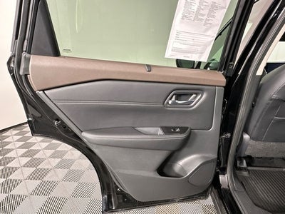 2022 Nissan Rogue SV Premium Package