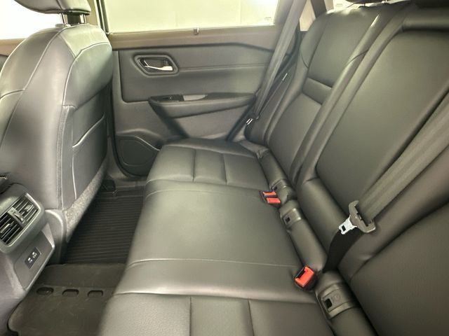 2022 Nissan Rogue SV Premium Package