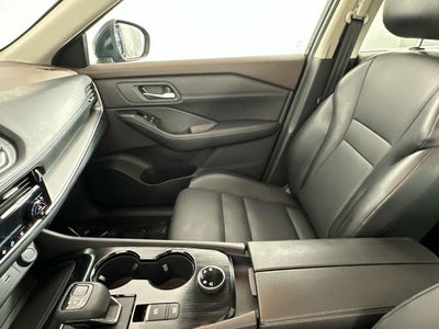 2022 Nissan Rogue SV Premium Package