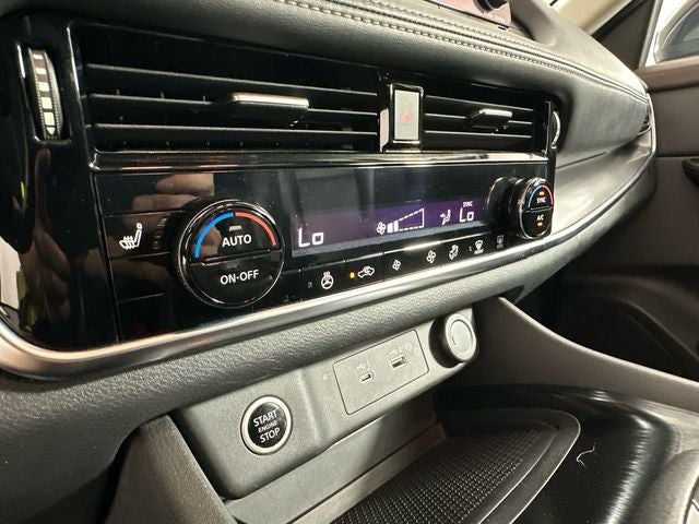 2022 Nissan Rogue SV Premium Package