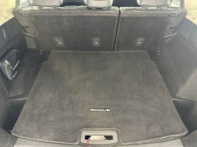 2023 Nissan Rogue SV Premium Package