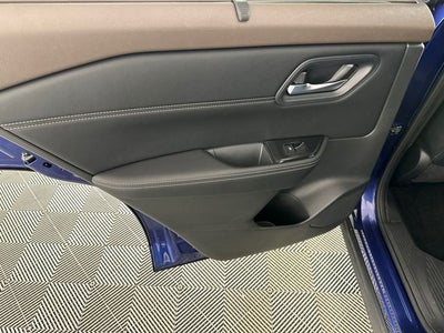 2023 Nissan Rogue SV Premium Package