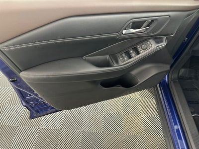 2023 Nissan Rogue SV Premium Package