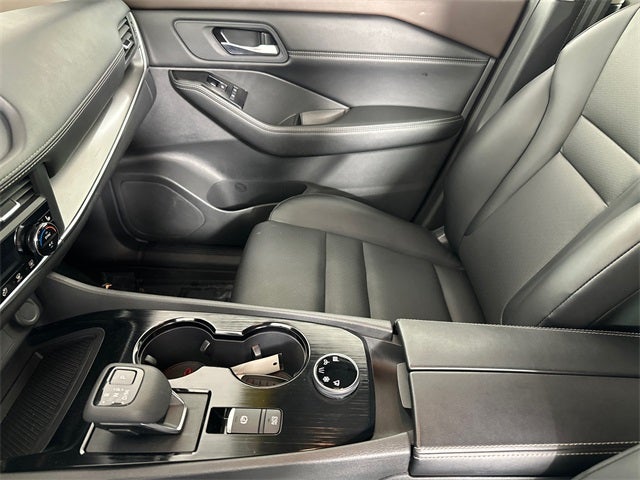 2023 Nissan Rogue SV Premium Package