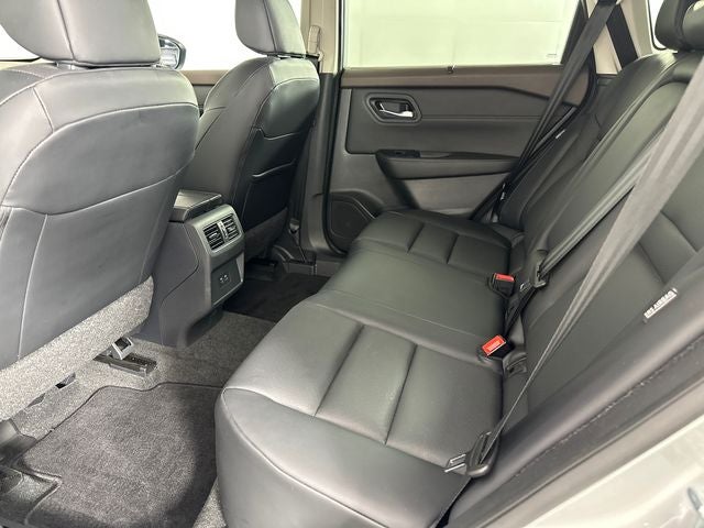 2023 Nissan Rogue SV Premium Package