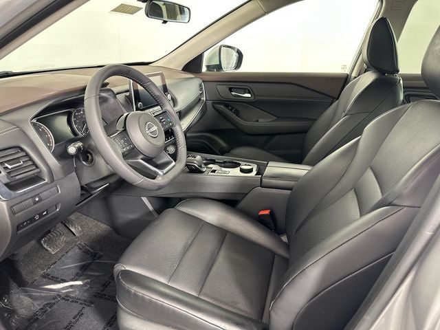 2023 Nissan Rogue SV Premium Package