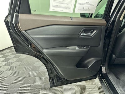 2023 Nissan Rogue SV Premium Package