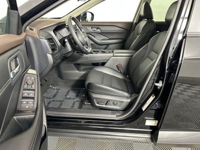 2023 Nissan Rogue SV Premium Package
