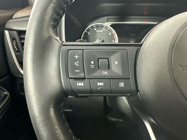 2023 Nissan Rogue SV Premium Package
