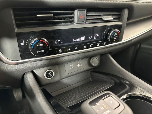 2023 Nissan Rogue SV Premium Package