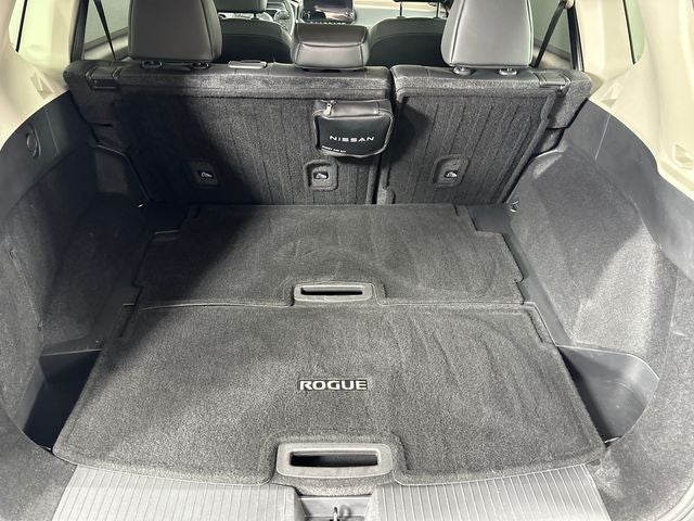 2023 Nissan Rogue SL Premium Package