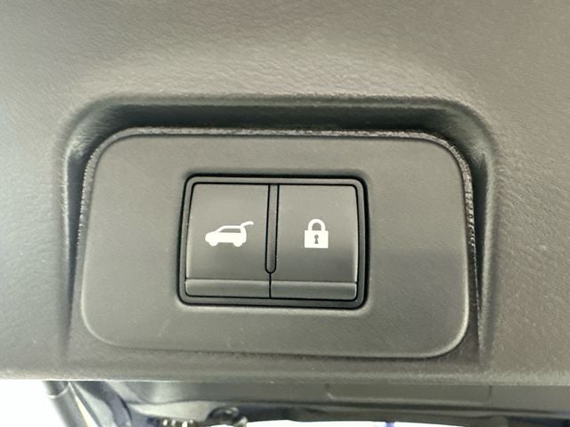 2023 Nissan Rogue SL Premium Package