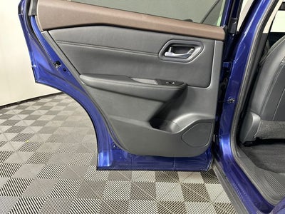 2023 Nissan Rogue SL Premium Package