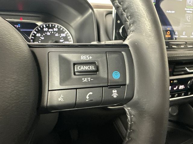 2023 Nissan Rogue SL Premium Package