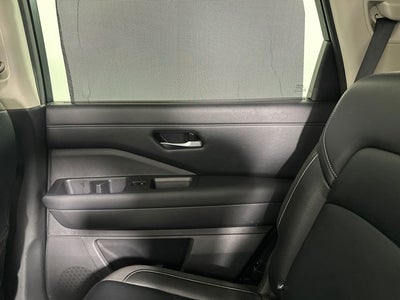 2023 Nissan Pathfinder SL Premium Package