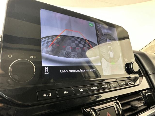 2023 Nissan Pathfinder SL Premium Package