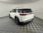 2023 Nissan Pathfinder SL Premium Package