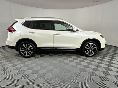 2017 Nissan Rogue SL
