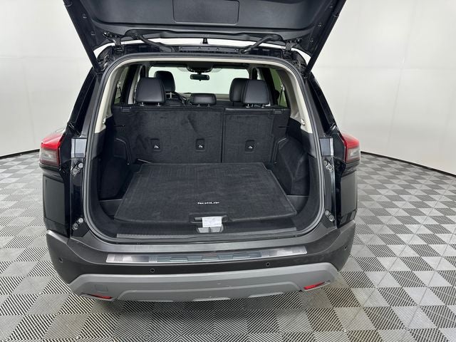 2023 Nissan Rogue SV Premium Package