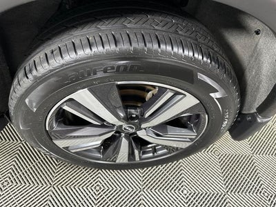 2023 Nissan Rogue SL Premium Package