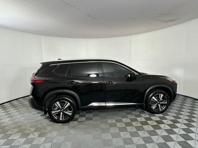 2023 Nissan Rogue SL Premium Package