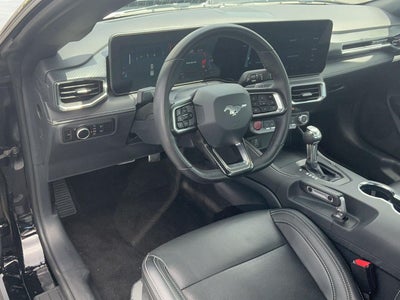 2025 Ford MUSTANG GT