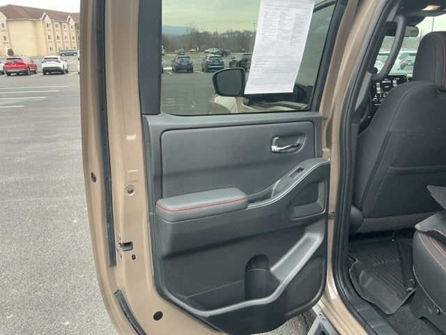 2022 Nissan Frontier PRO-4X